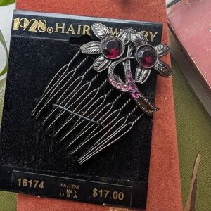 Vintage 1928 Hair Comb Red and Pink Stones